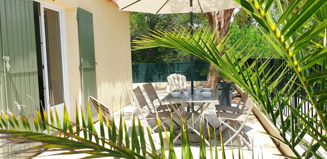 Une Maison En Provence Pierrevert Exteriér fotografie